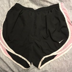 Black Nike
